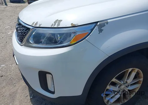 2014 Kia Sorento Lx z USA, uszkodzony, nr VIN 5XYKTCA64EG455245